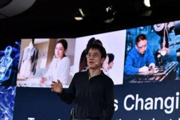  被上帝选中的陆奇和早晨7点的百度